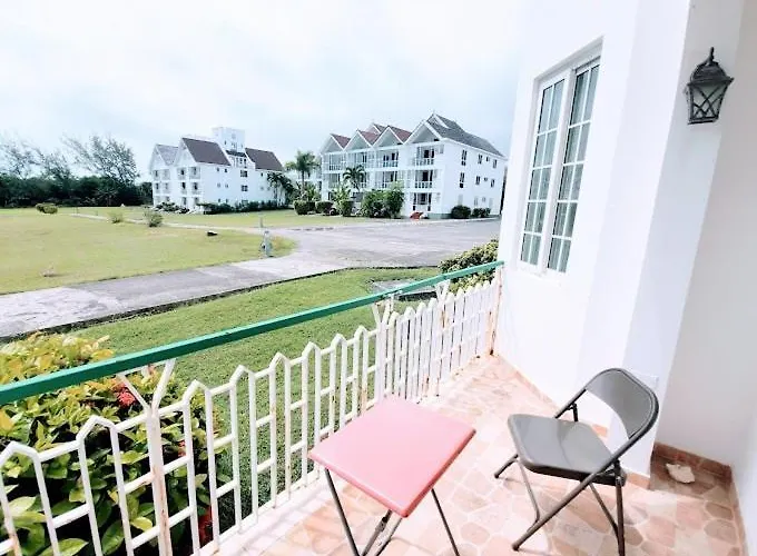 Apartment Oceanview W Pool Bar & Access